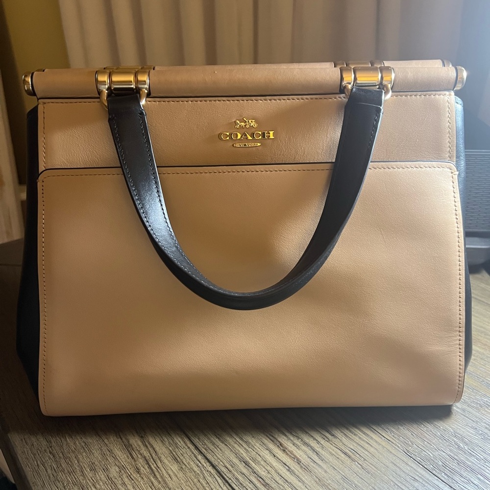 Coach Grace Handbag  NO C1857-26831 Color BEECHWOOD Smoke Free Envirmoment